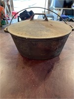 Cast iron Dutch oven