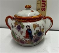 Porcelain Oriental Themed Pot w Lid
