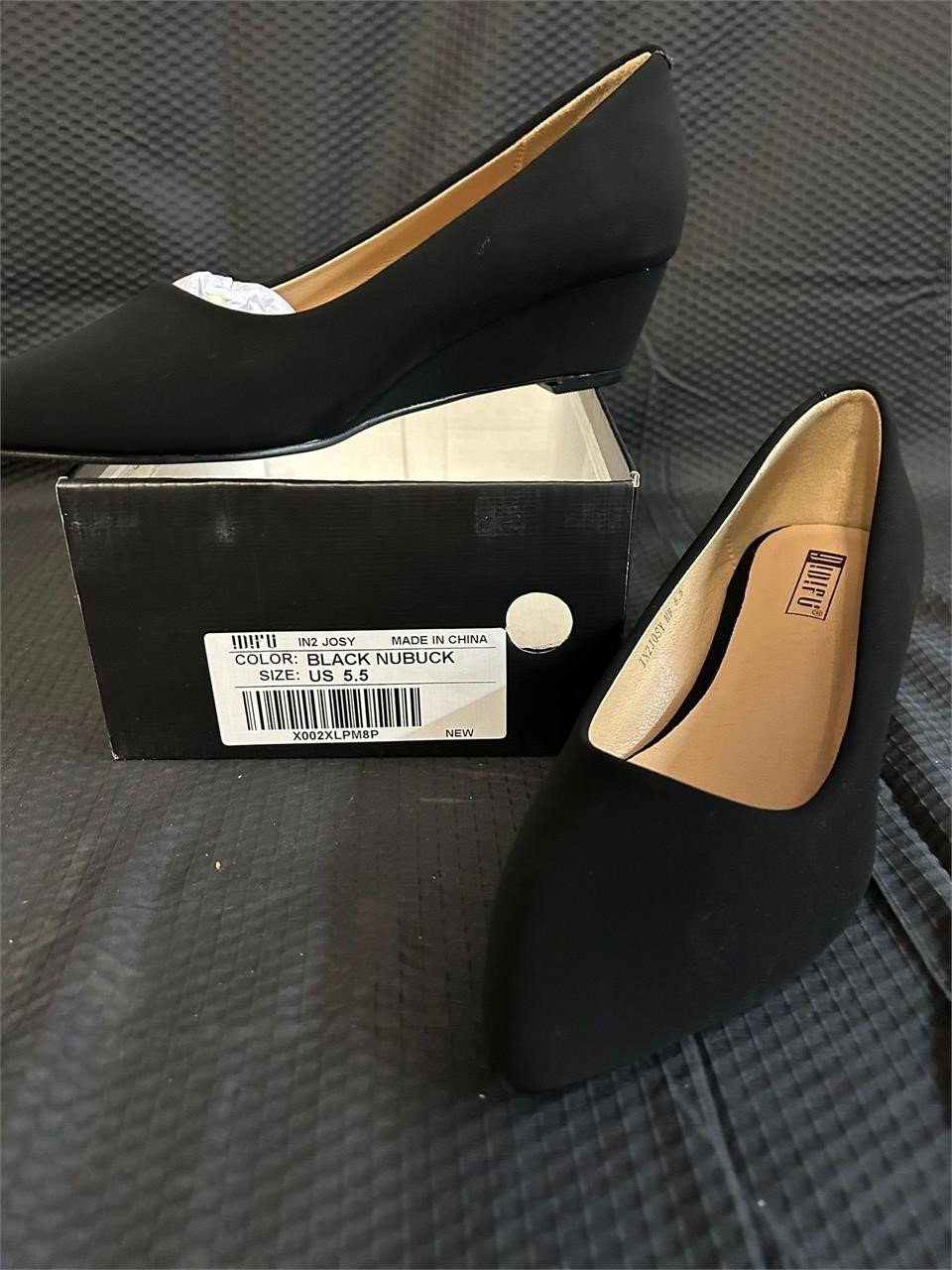 New Womans Wedge Shoes Size 5 1/2
