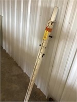 LEVEL ROD WITH CASE