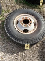 7.50- 16 LT TIRE & WHEEL