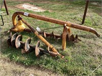 3 PT. POST HOLE DIGGER, 2 AUGERS
