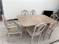 Morganton Dining Table w/ 6 Chairs