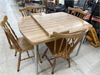 Dining Table w/ 4 Chairs & Leaf