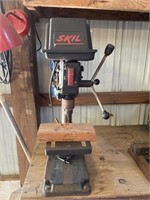Table top Skil drill press