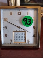 Antique Brass Clock with calendar/bedroom2
4''x