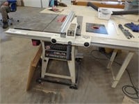 Delta 10" contractor's table saw