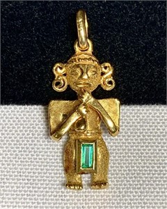 18k Gold & Natural Emerald Pendant Styled as a