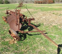 VINTAGE JOHN DEERE 3 DISC MOLDBOARD