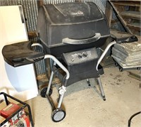 CHAR-BROIL GRILL
