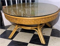 Vintage Round Rattan Coctail / Coffee Table