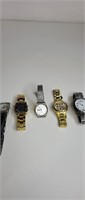 LOT OF VINTAGE WATCHES