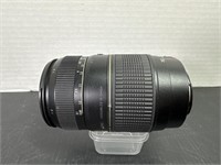 Tamron 70-300mm 1:4-5.6 tele-macro lens