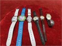 Wristwatch lot.