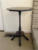 OCTAGON CANDLE STAND - 14" X 22"
