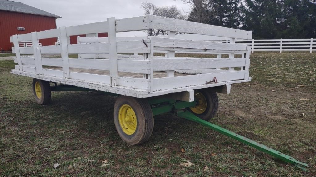 John Deere 965 Running Gear Wooden 2 Axle Hay