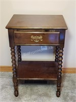ANTIQUE SIDE TABLE WITH SPOOL LEGS