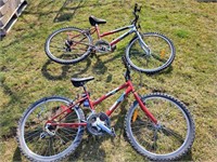 Pair of Super cycle SC1500 and SC1500 Teen Sized