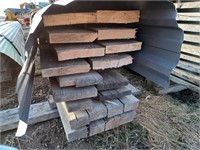 Red Oak wood. 16' long boards. 4 boards x 6" w