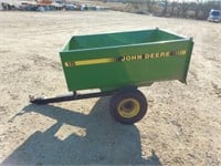 John Deere 15 trailer, tilting top