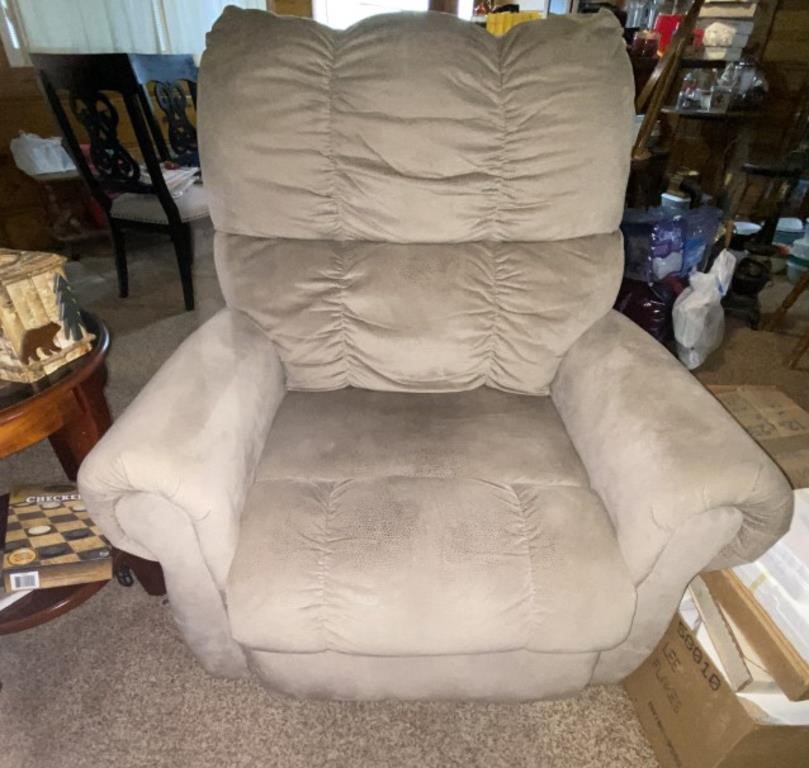 Mar 28 - Goombi Estate Auction