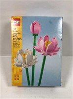New Lego Lotus Flowers 220pcs