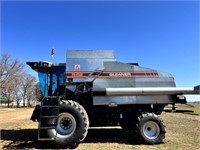 1994 Gleaner R62 Combine