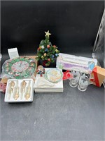 Avon Christmas Items
