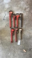 7 Pipe wrenches