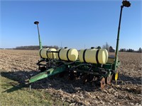 JD 7000 No- Till 6x Planter