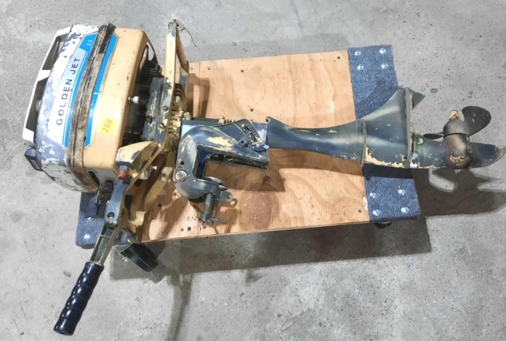 3.5 hp Golden Jet Outboard Motor. Has Compression