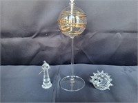 Bln Glass Oil  Lamp, Misc Paperweights Resale $30