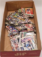 VINTAGE FOOTBALL SPORTS CARDS LOT