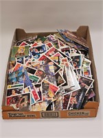 VINTAGE BASKETBALL SPORTS CARDS LOT