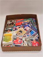 VINTAGE BASEBALL SPORTS CARDS FLEER DONRUSS