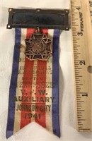 VINTAGE V. F. W. AUXILIARY BADGE/METAL