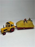 RARE Corgi Toy Set Trailer and Hay Wagon