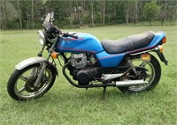 Honda CB250N.