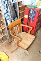 Antique Krug Oak Swivel Office Chair