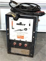 MILLER THUNDERBOLT HH-18 225v ARC WELDER