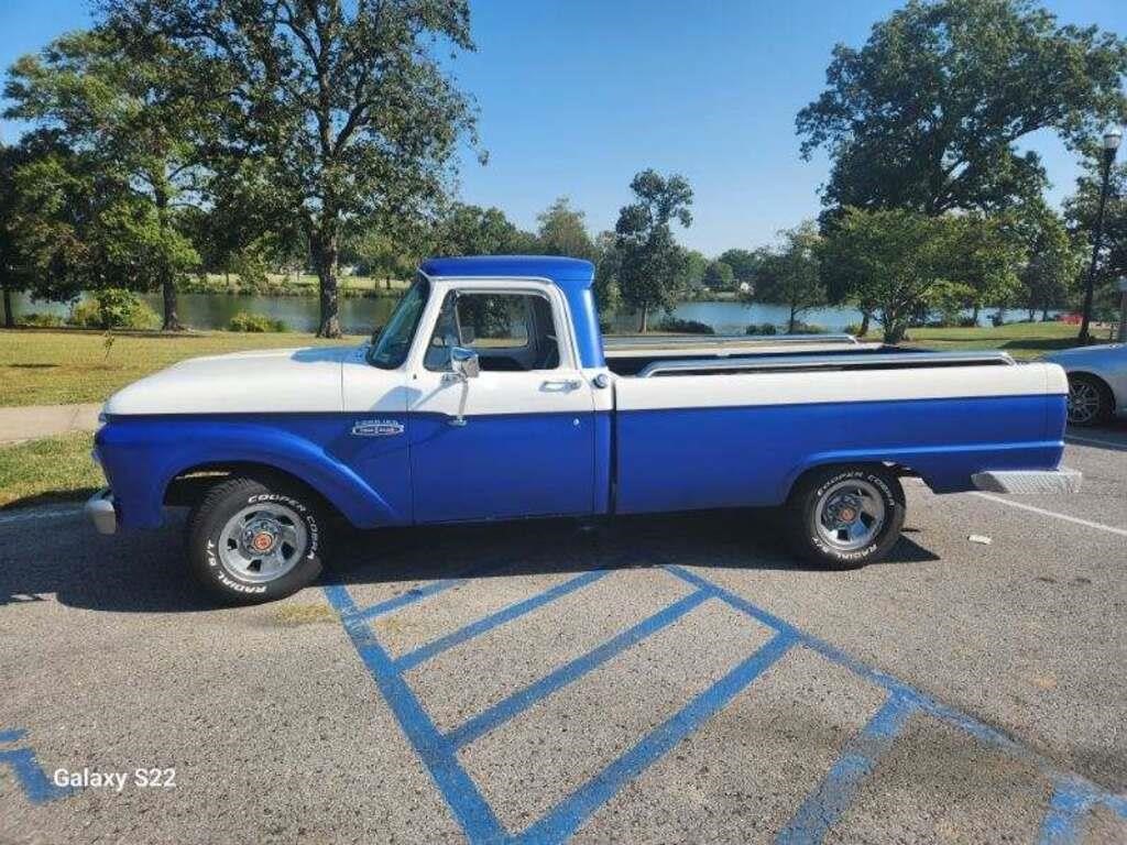 1965 Ford F-100 Vintage Pick-up Truck RESTORED