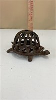 Cast iron turtle string holder