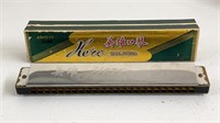 Vintage hero chrome harmonica w/ box