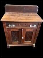 Vintage cabinet-Excellent condition