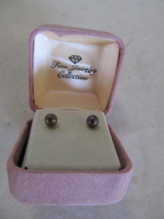 10k Gold Ball Stud Earrings - Appear Unworn