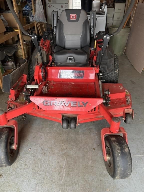 Gravely zero turn mower