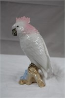 China Parrot #7339 with Goebel stamp 7.75"H