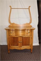 Refinished wash stand, scalloped front, 30 X