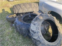 3 tractor tires and adjustable assist tire