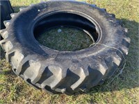 Fire stone tractor tire 16.9–30
